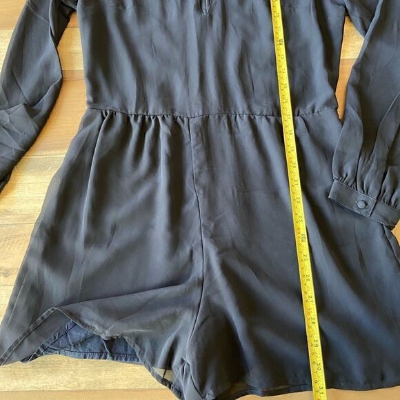 NWT Abercrombie & Fitch Black Long Sleeve Romper - size 2 - Picture 6 of 10